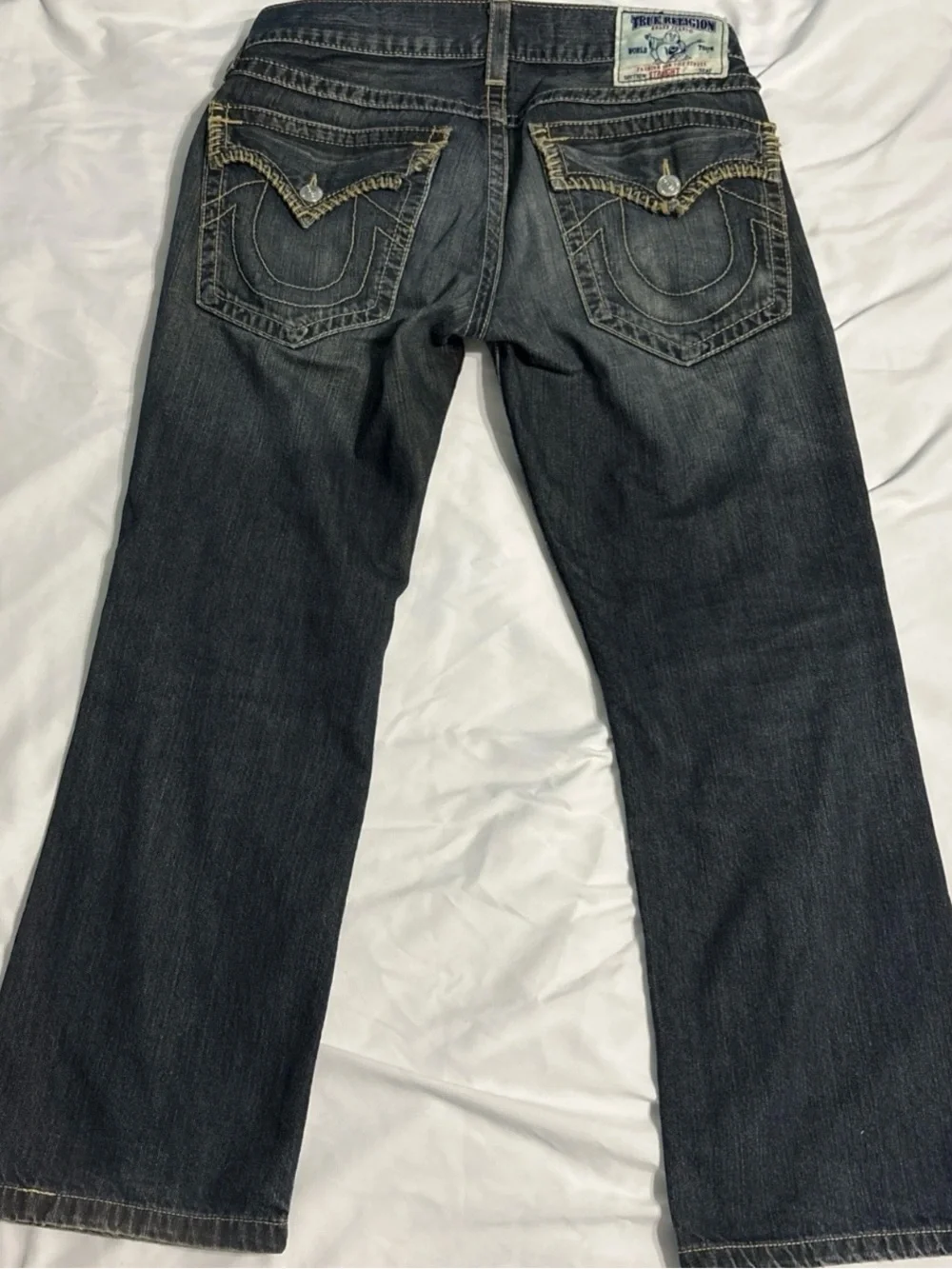 VTG True Religion Distressed Jeans Size Men's US 33 Color Blue distressed
